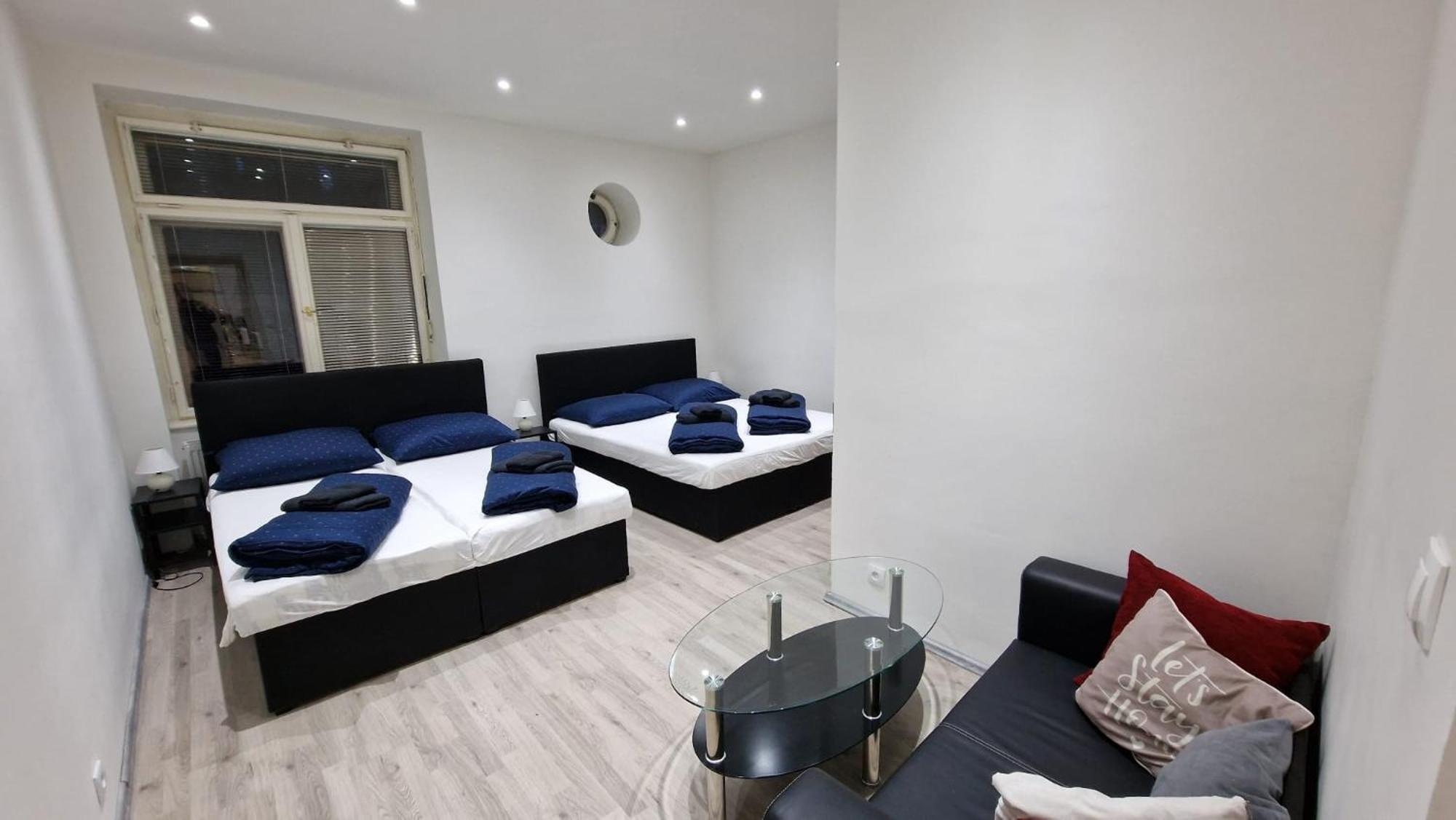 Apartment Flora - Late Check-Out At Noon 12 O Clock For Free براتسيلافا المظهر الخارجي الصورة